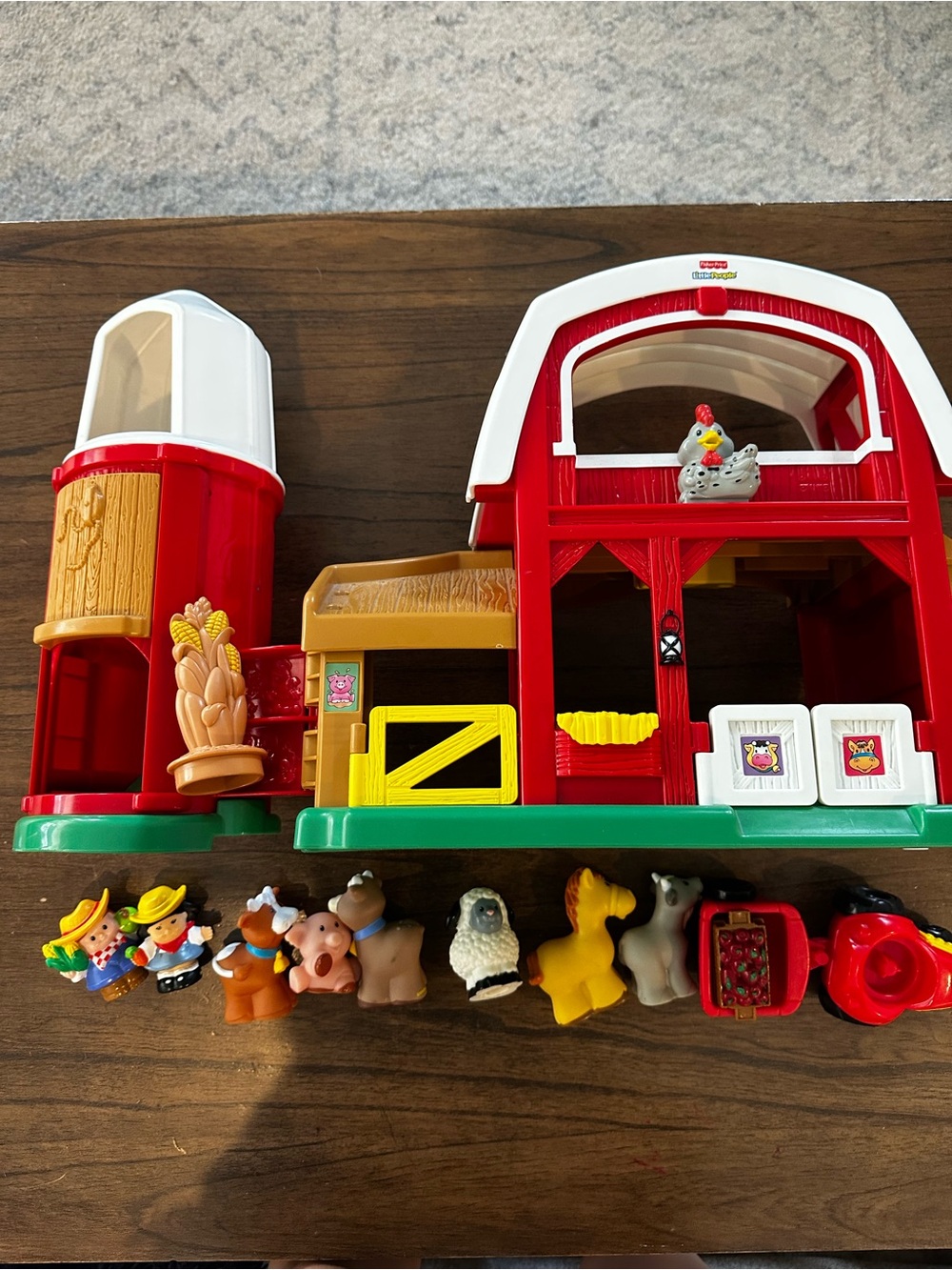 Fisher Price Little People Animal Sounds Farm Barn 2005 Figures Animals Tractor